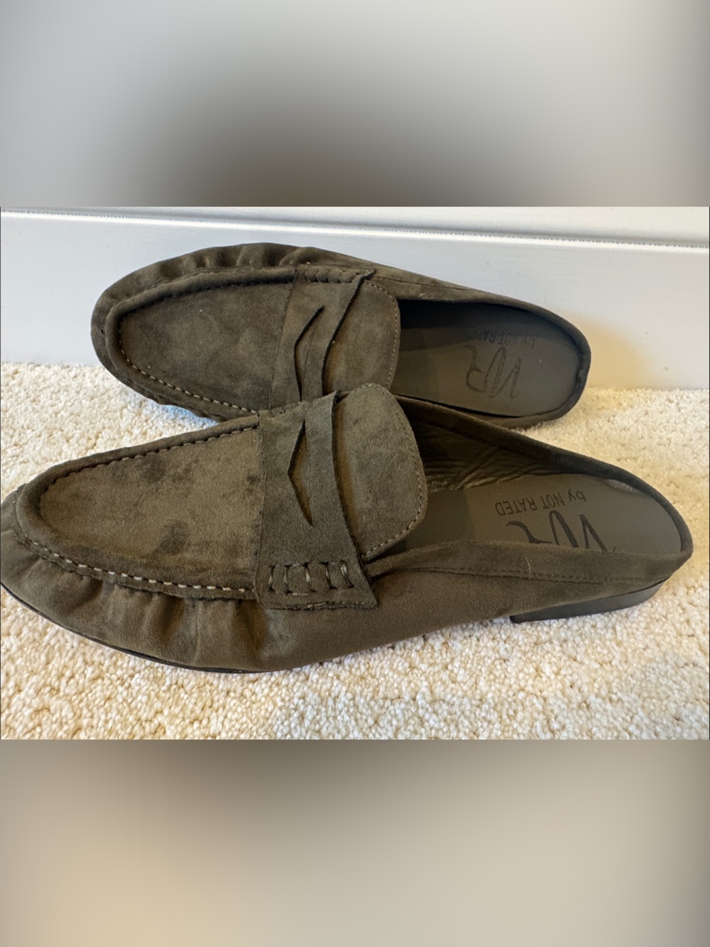 Women’s  Suede Penny Loafers in Olive size 10 new - Anthropologie